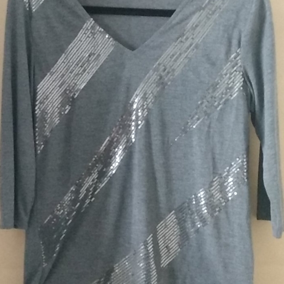 🎄- ELLEN TRACY TOP🎄 - Picture 7 of 8